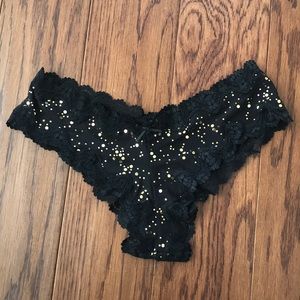 NWT Victorias Secret Black/gold SLT cheeky panty M